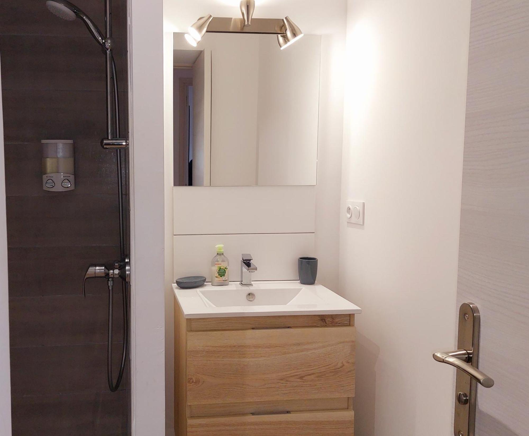 Duplex Cocoon - 10 Min De Blaye - 20 Min Cnpe - Wifi - Tv Hd Διαμέρισμα Saint-Seurin-de-Cursac Εξωτερικό φωτογραφία