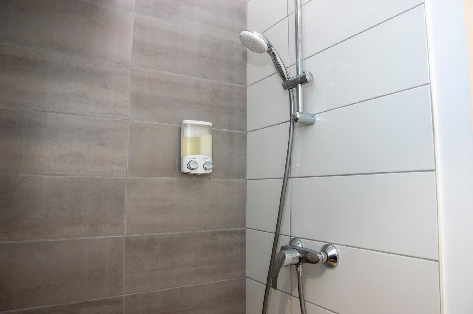 Duplex Cocoon - 10 Min De Blaye - 20 Min Cnpe - Wifi - Tv Hd Διαμέρισμα Saint-Seurin-de-Cursac Εξωτερικό φωτογραφία